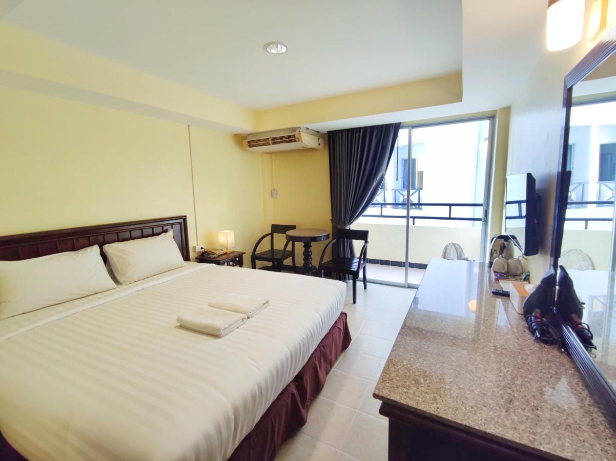 Hotel The Chanthong And Pattaya